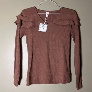 NWT Kate Quinn Ruffle Long Sleeve Shirt